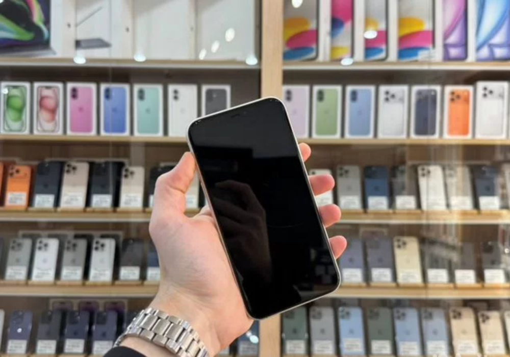 Apple iPhone 11 128 ГБ Белый Отличное
- фото2 Apple iPhone 11 128 ГБ Белый Отличное
- фото2