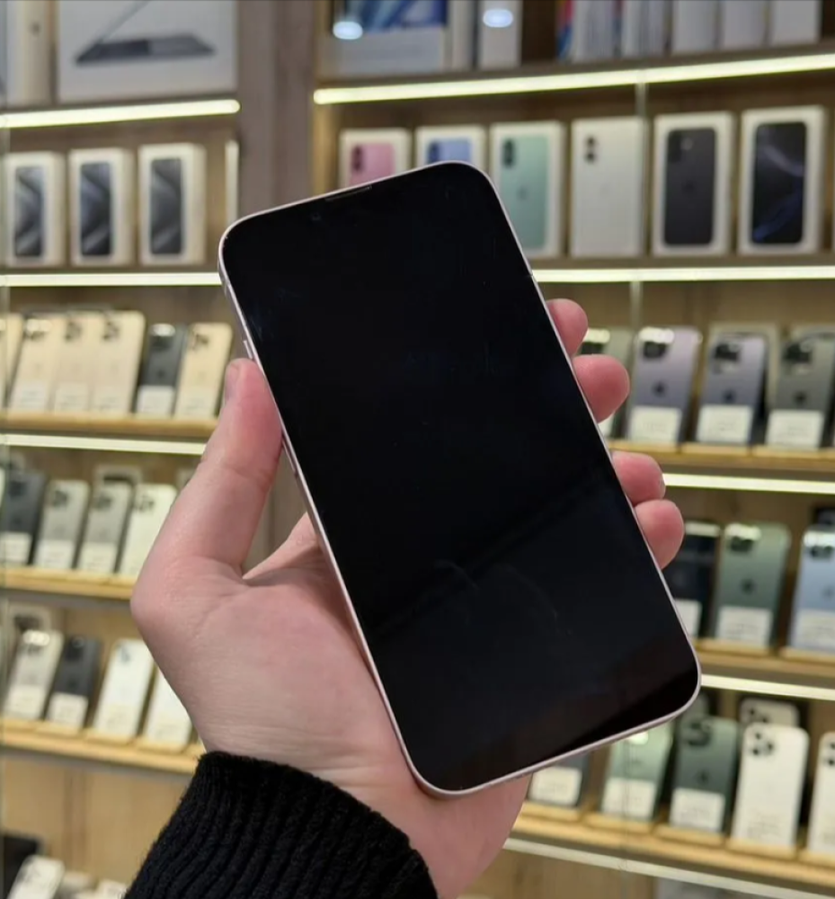 Apple iPhone 13 Розовый 128 ГБ отличное фото-2 Apple iPhone 13 Розовый 128 ГБ отличное фото-2